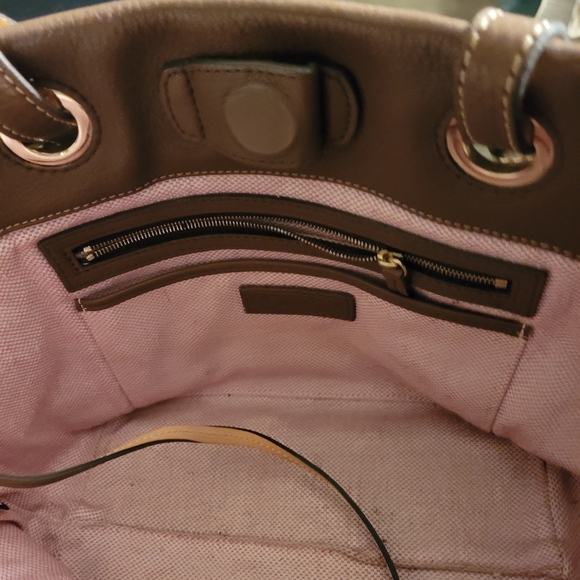 Dooney and Bourke purse - Picture 8 of 12